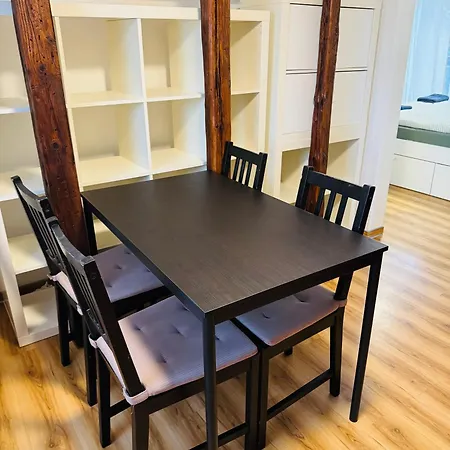 Balkonwohnung In Moselnaehe 아파트 *